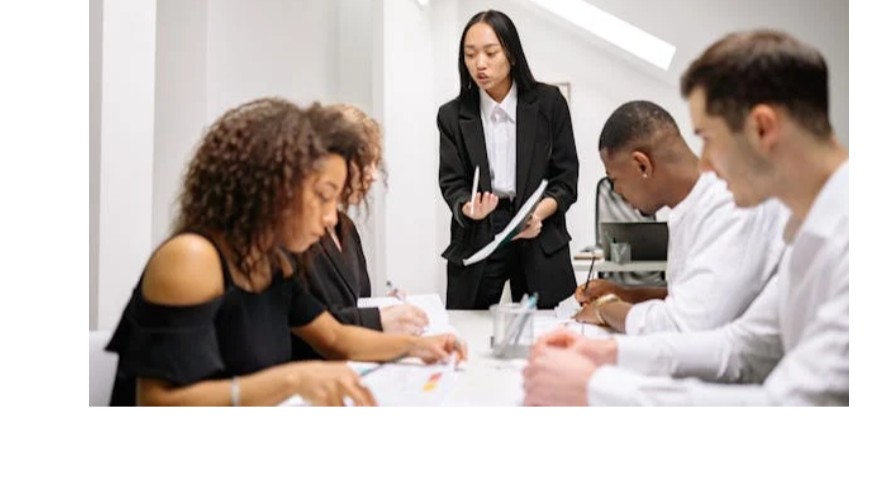 Ethical Leadership and Corporate Social Responsibility (CSR) in Strategy Training Course